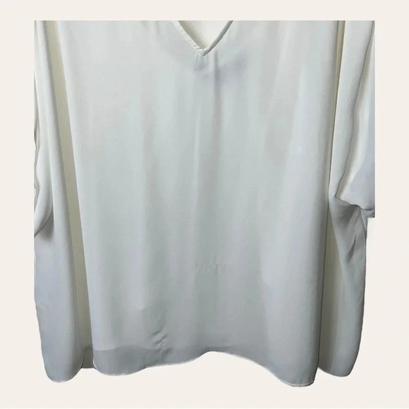 0986. RACHEL RACHEL ROY SHORT SLEEVE TOP CINCHED SLEEVES WITH TIE SIZE 1X - Picture 5 of 11